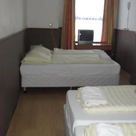 Hotel Budget Y Boulevard 3*