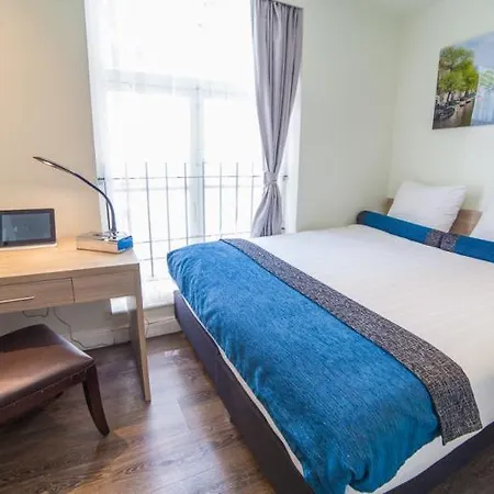 Budget Y Boulevard 3*